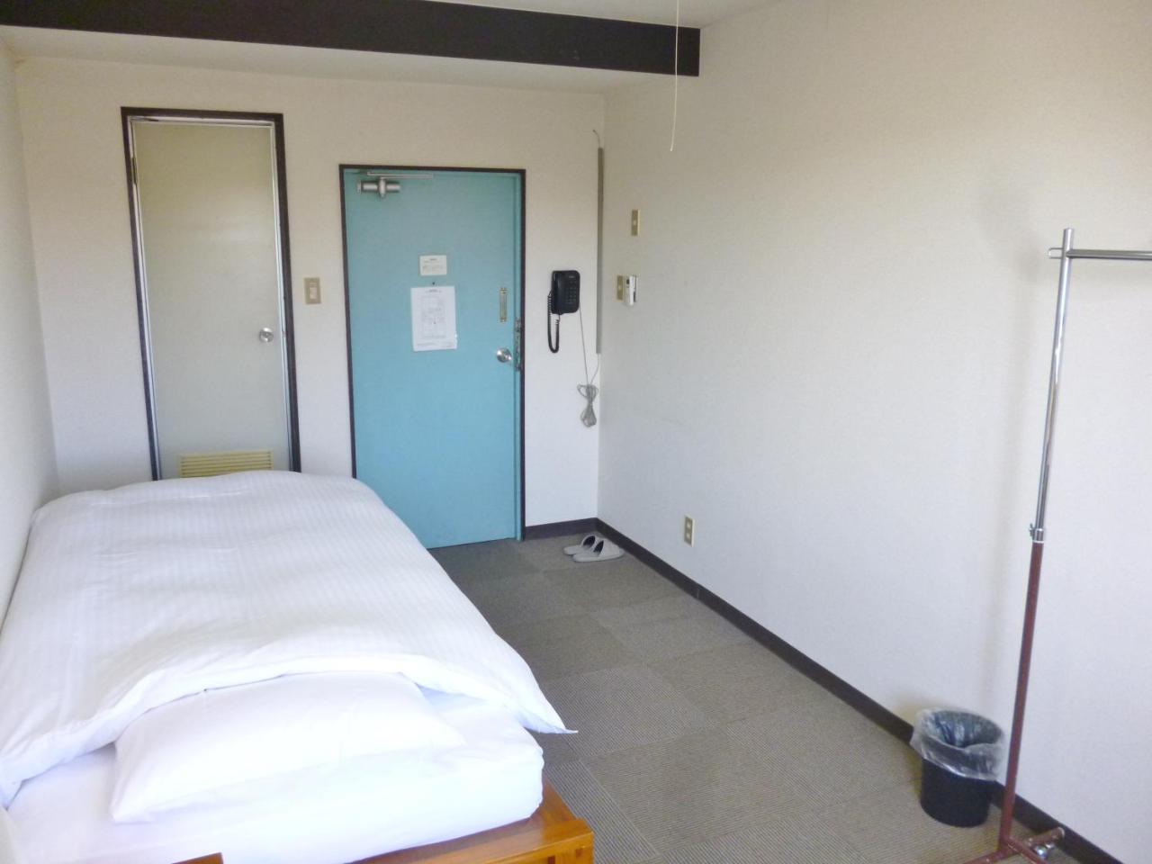 Econo-inn 2*